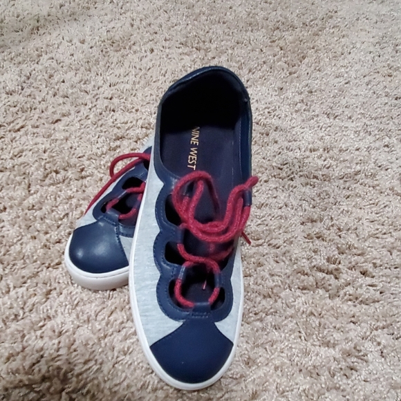 Nine West Sneakers - Picture 4 of 4